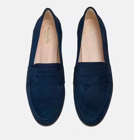 Navy Gessy loafer from Minelli