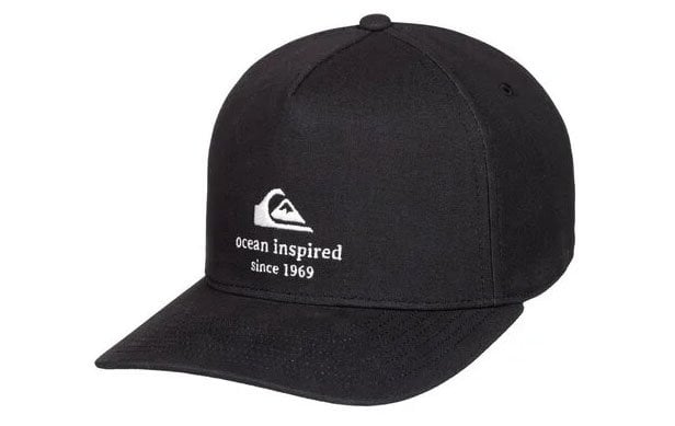 Black Brested snapback cap from Quiksilver