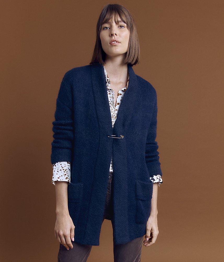 How does Maison Devernois succeed in the challenge of Made in France? 12 01W006119A