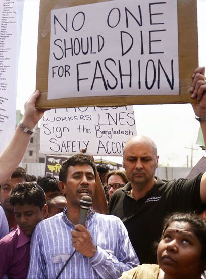 A QR Code on Clothing Labels Can Stop Greenwashing?! 2 Observations on greenwashing and sweatshops