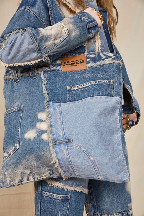 A QR Code on Clothing Labels Can Stop Greenwashing?! 4 Is the QR code on clothing labels effective?