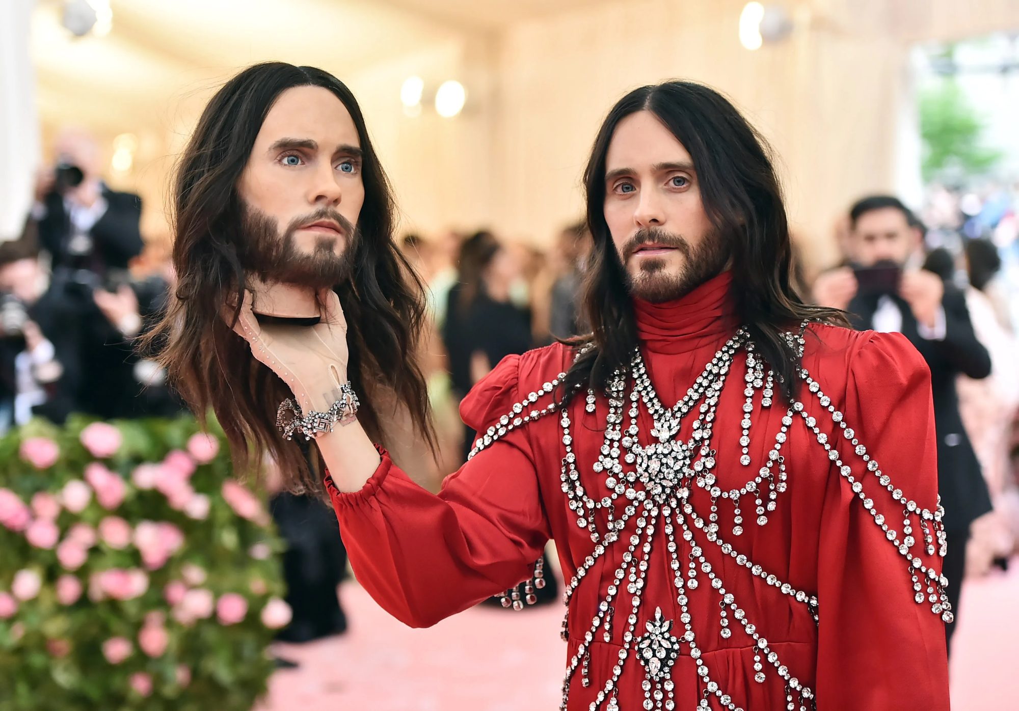 jared leto met gala accessoire tete gucci