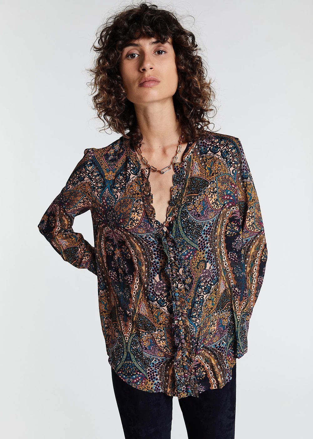 Printed blouse with ruffles