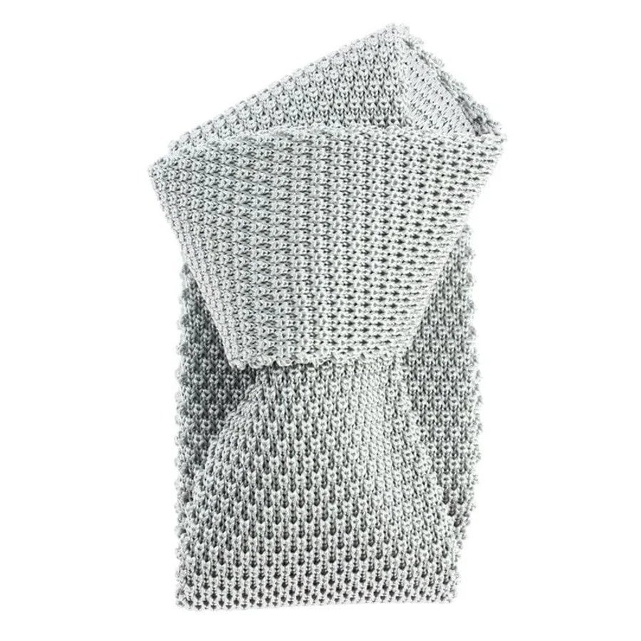 Gray silver knitted tie by Tony