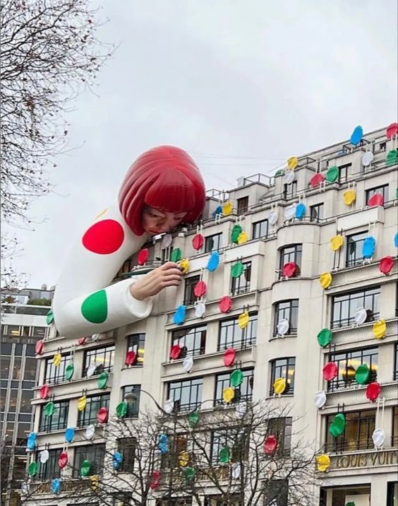 Louis Vuitton x Yayoi Kusama boutique decoration