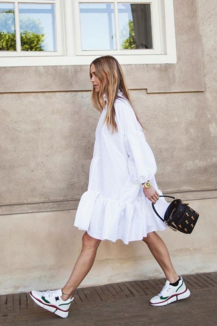 wearing-sneakers-with-a-dress