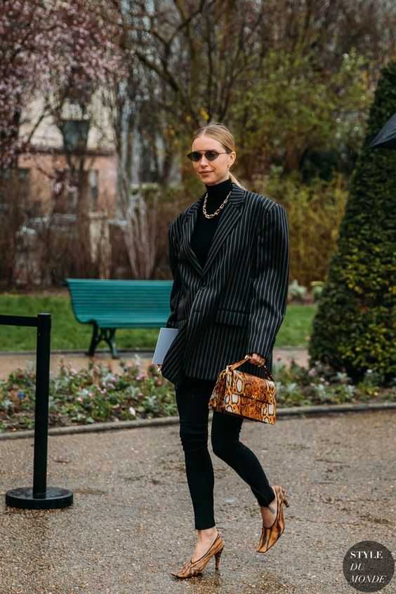 4 Outfit Ideas with a Blazer 14 1253bb573f6fbf426ba1a721ccb86e00