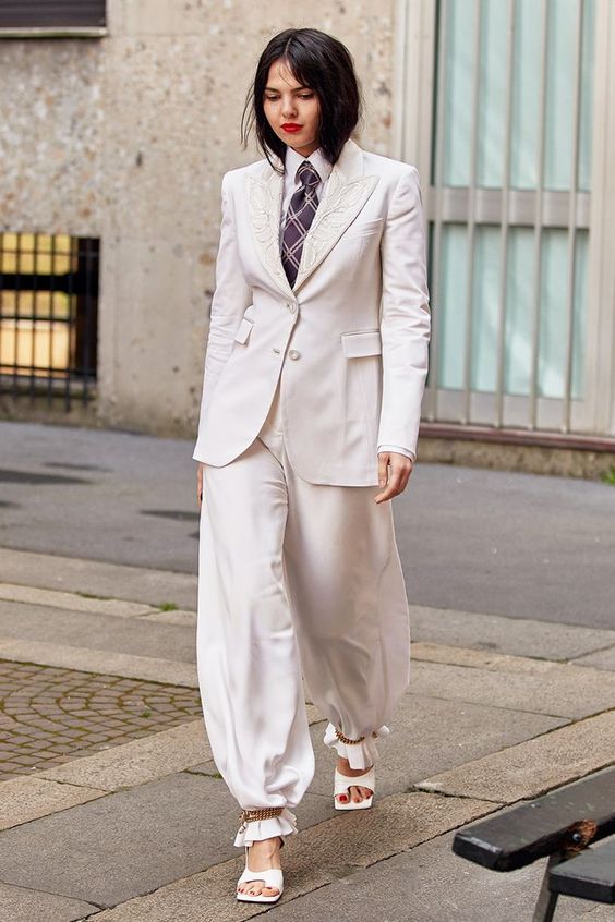 7f4ea7c1cfbbb76f5f2e22495e6e0e77