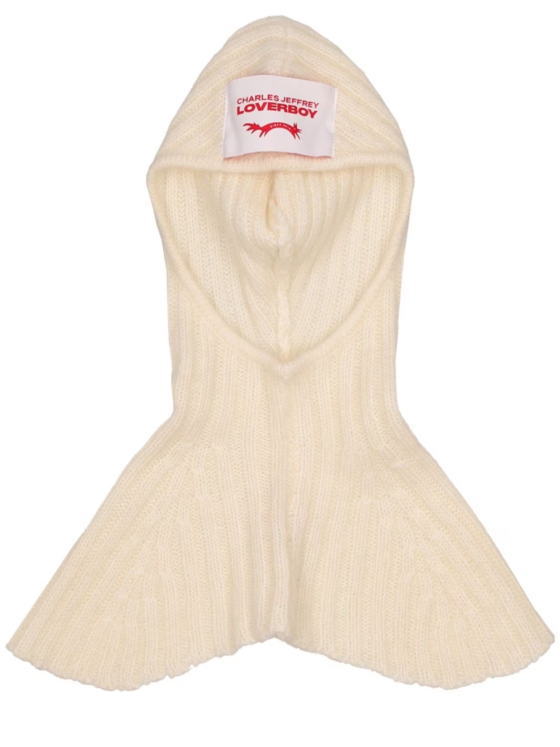 Here are the 10 winter fashion essentials 22 010 1051813e 3c6b 4d62 beab f4ee988cfbe4 2