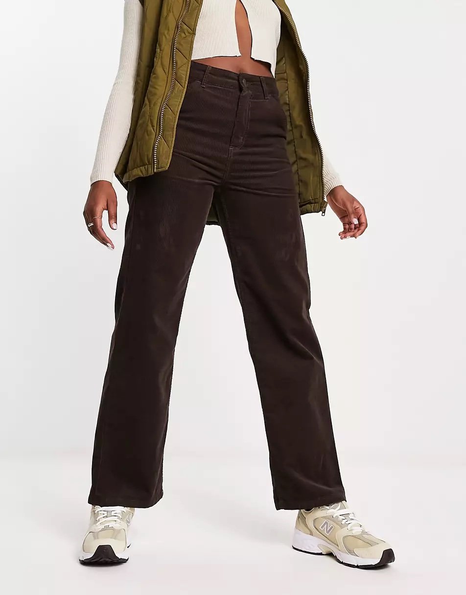 Casual brown corduroy pants by Carhartt