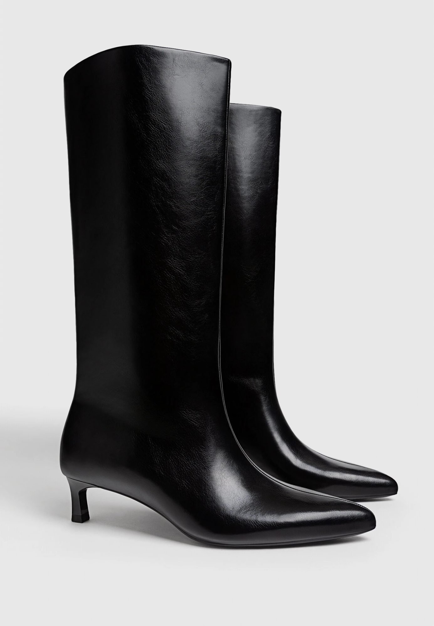 High boots with kitten heels by Stradivarius