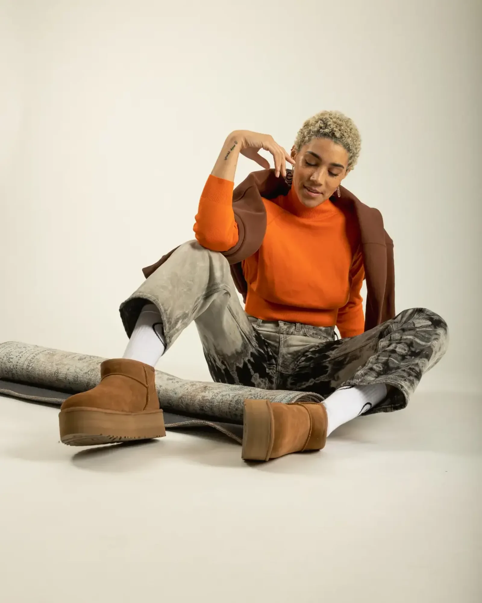 What to wear with ultra mini UGGs? 2 filters quality80