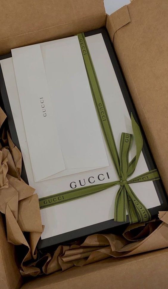 Gucci Package