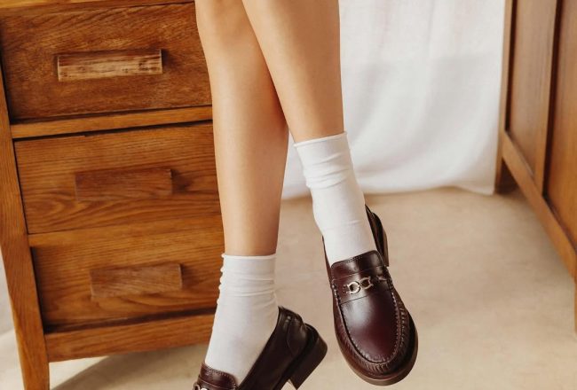 Les chaussures plates nouveau manifeste du chic contemporain Modalova