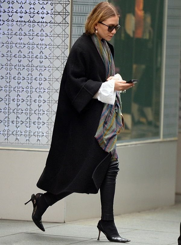 3 Looks to Embrace the Olsen Tuck Trend This Spring 4 tendance olsen tuck cheveux 2025