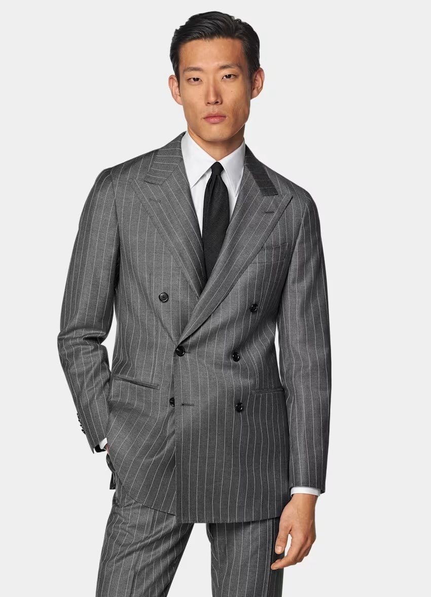 Why custom suits are captivating a new generation of american men 4 Long term value over short term cost Why custom suits are captivating a new generation of american men Modalova