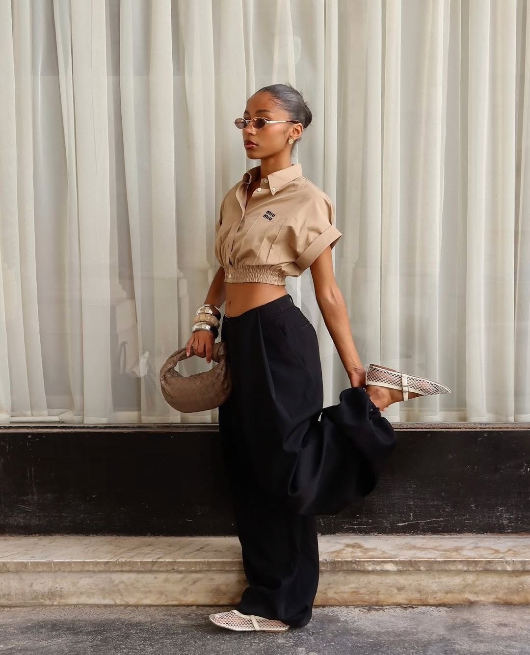 The Art of Mix & Match: Between Heritage and Avant-Garde 2 Le mix match plus quun style une posture Lart du mix match entre heritage et avant garde Modalova 1