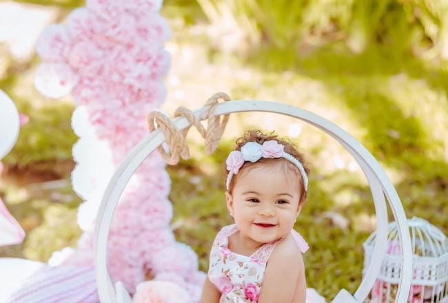 Pastels or bold hues her first steps into style Modalova scaled