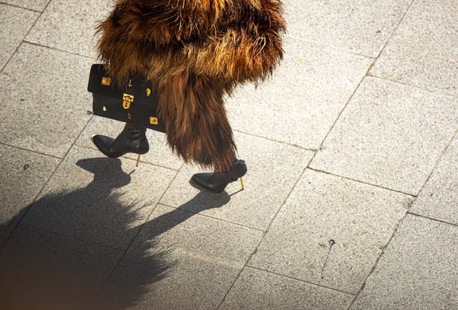 schiaparelli rvle son sac secret audace et lgance rvles modalova