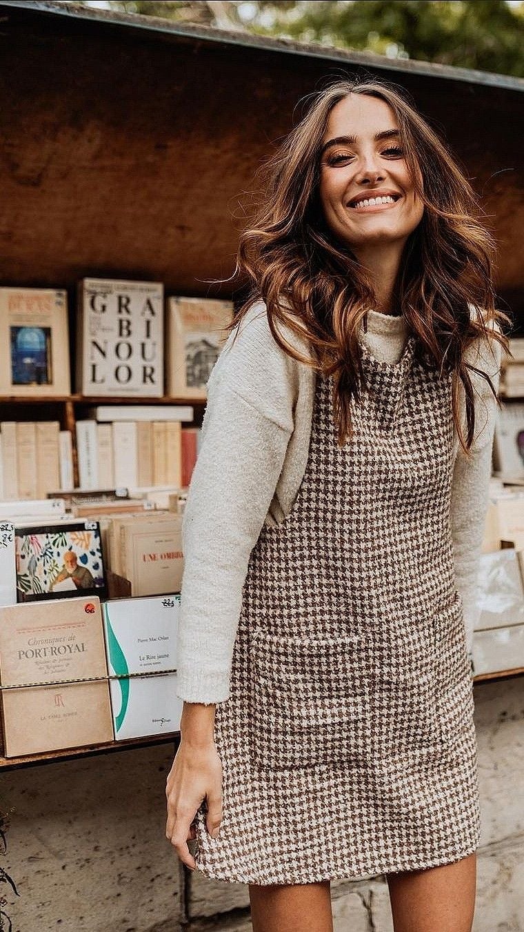 Off duty days and fresh morning light A dress for every moment a style for every season Modalova