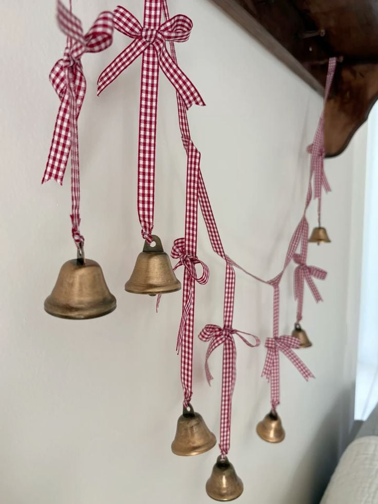 DIY garland with ribbon and bells