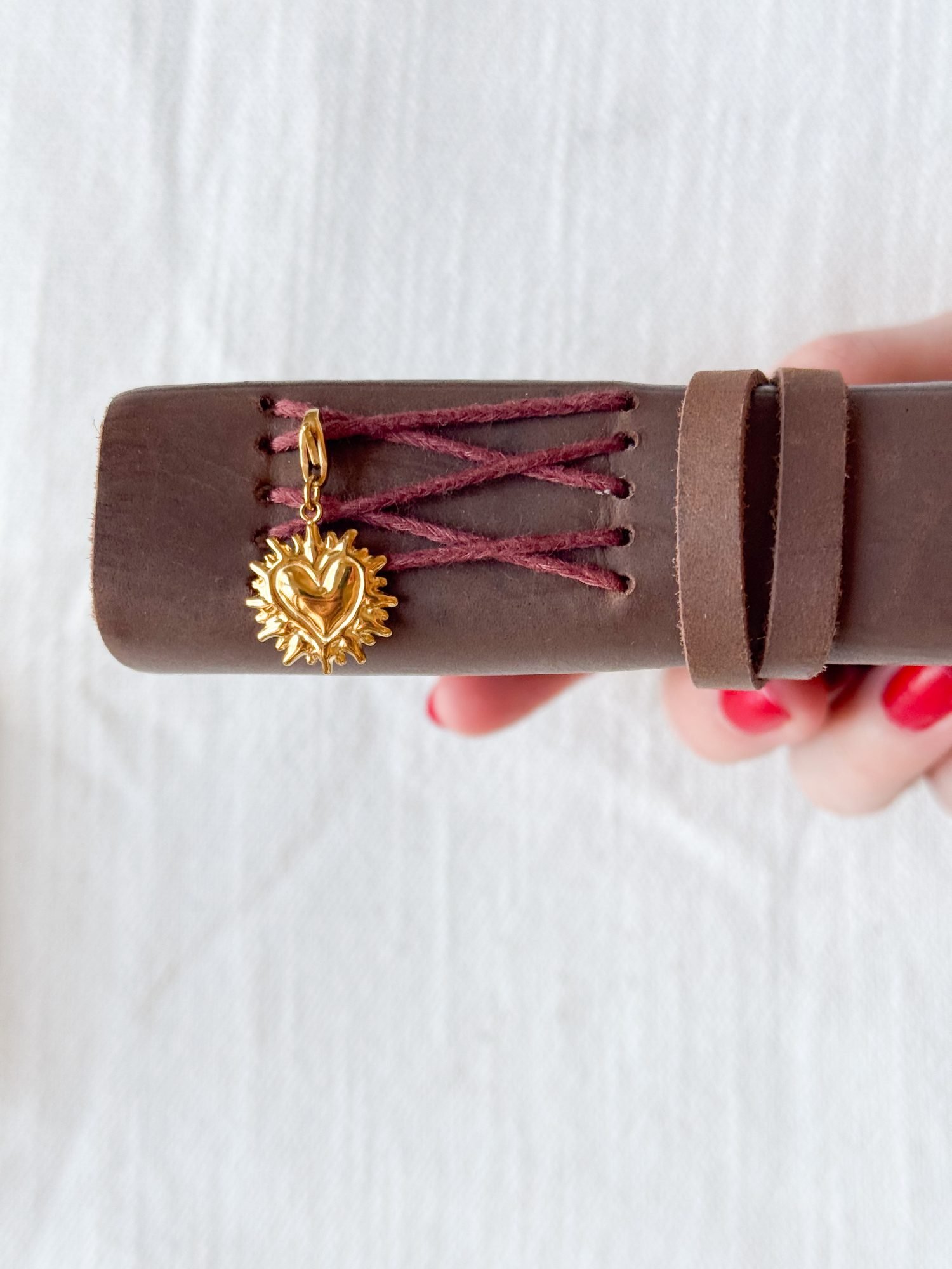 Golden charm for customizable refillable notebook photo Pauline PINOT