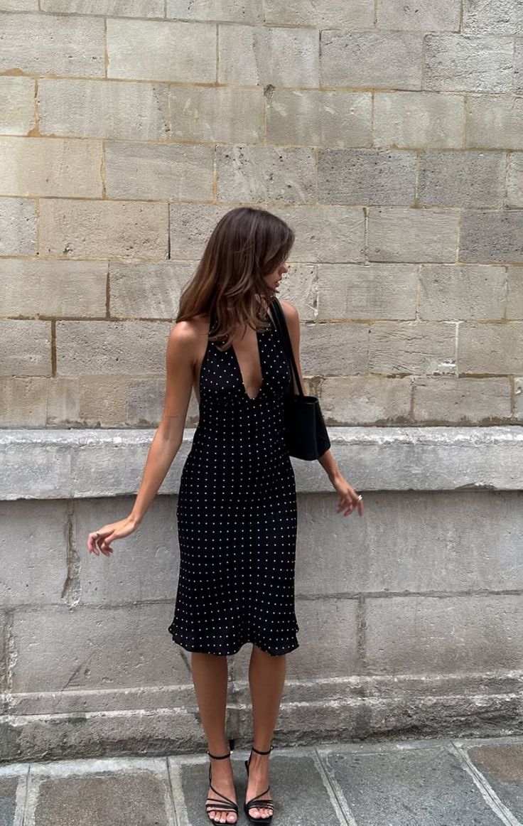The polka dot print is back like never before! 10 Black dress with polka dots