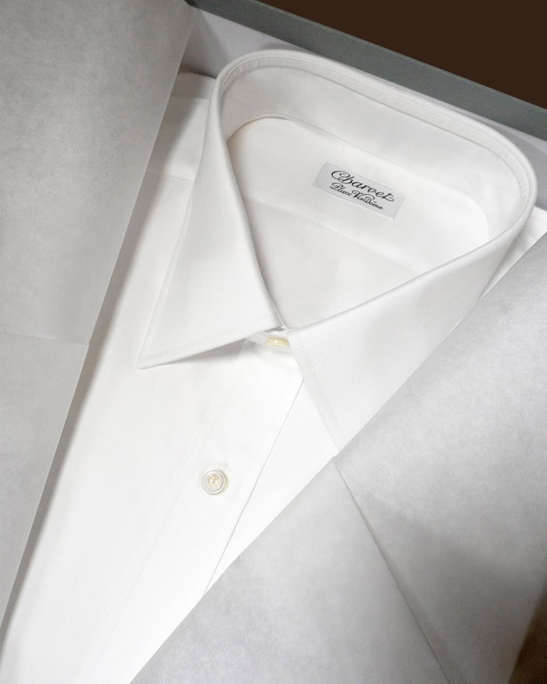 Men's Shirts: Those Brands That Stand Out 2 Charvet levidence du grand style parisien Chemises homme ces maisons que lon remarque Modalova