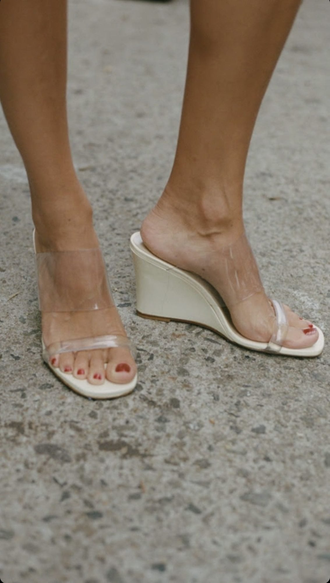 Wedge sandals trend 2026