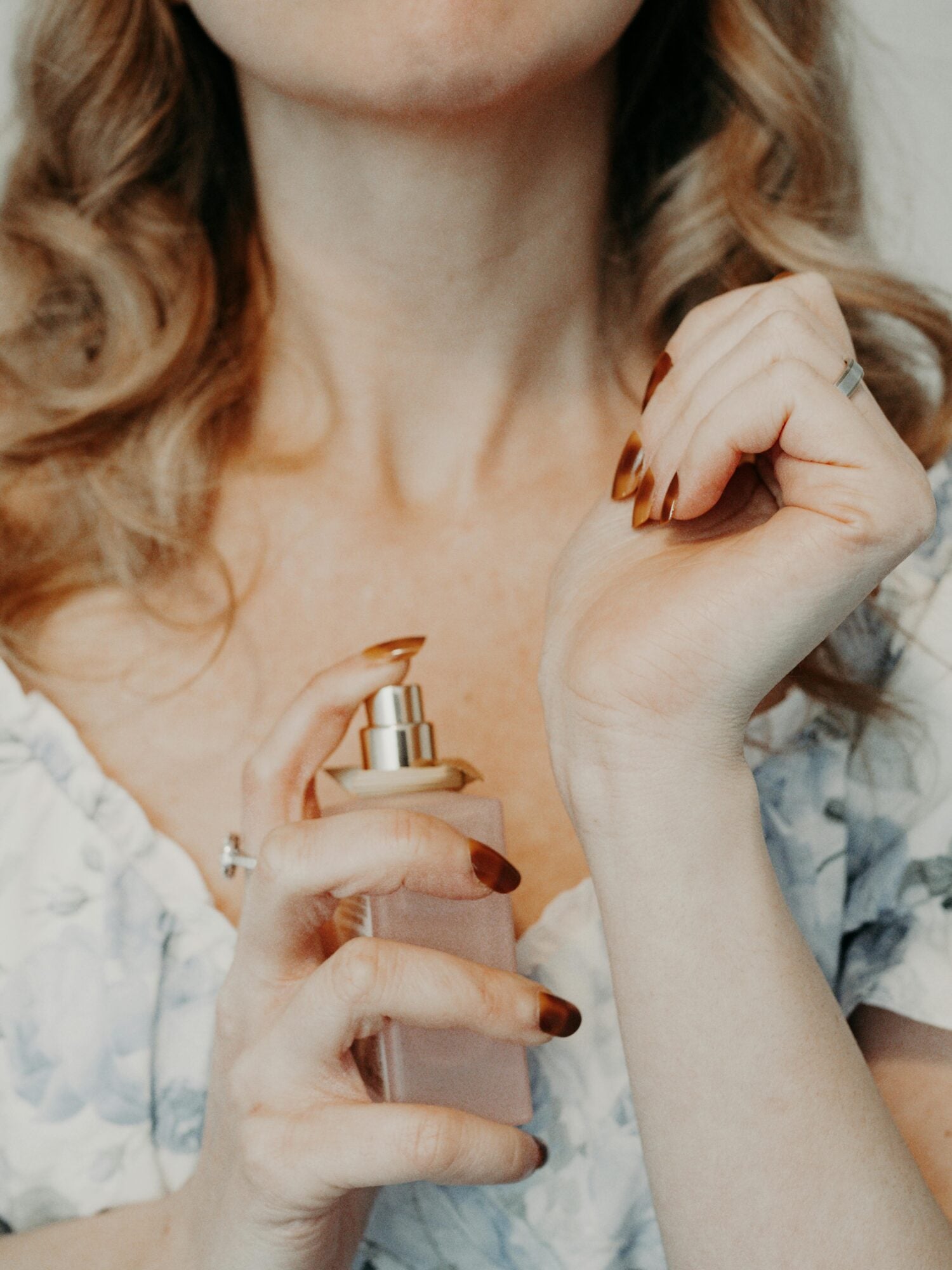 Understand fragrance families before you choose How to find your signature scent with intention Modalova