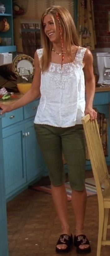 Rachel Friends series capri pants look
