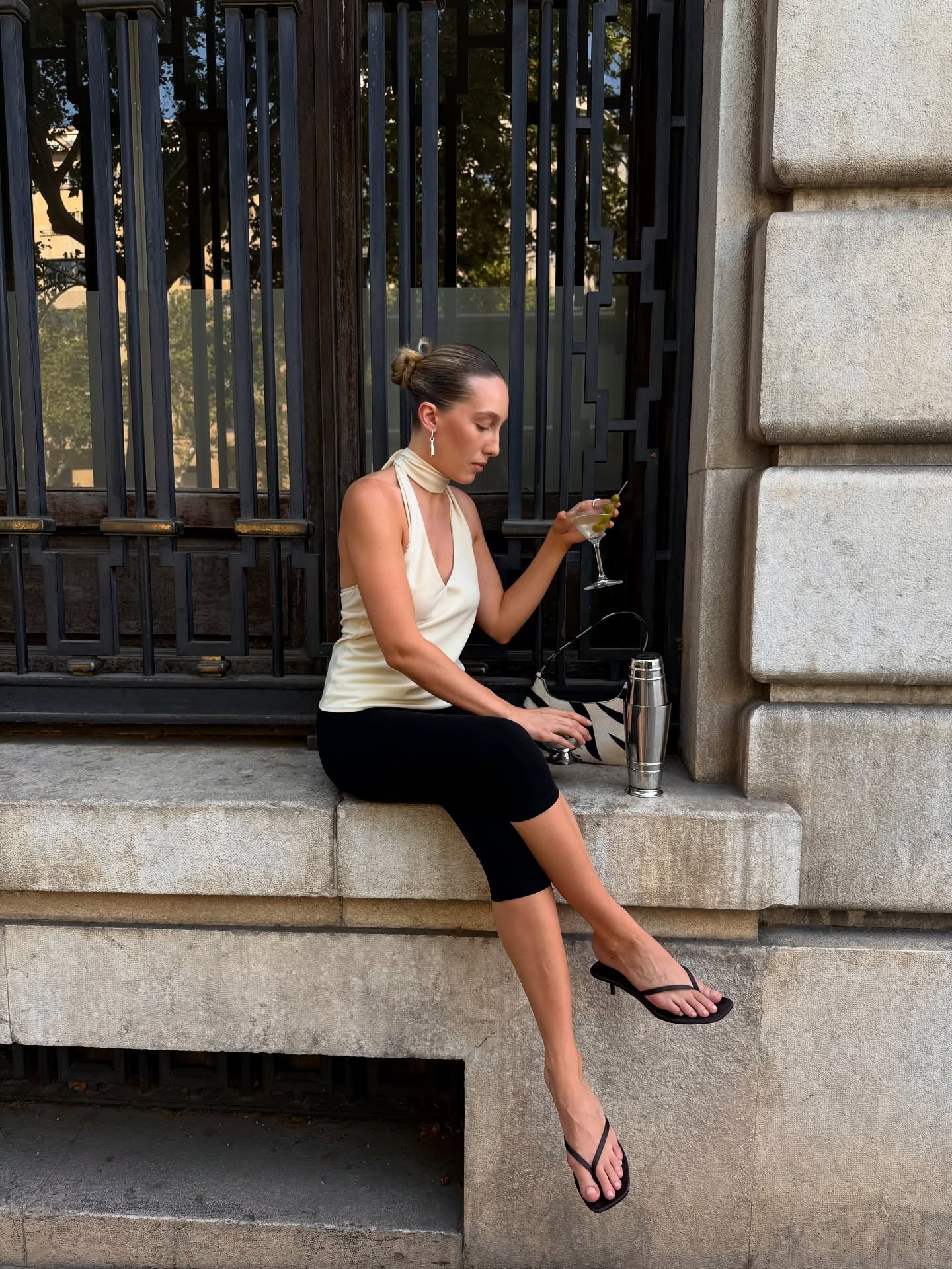 Evening outfit with capri pants