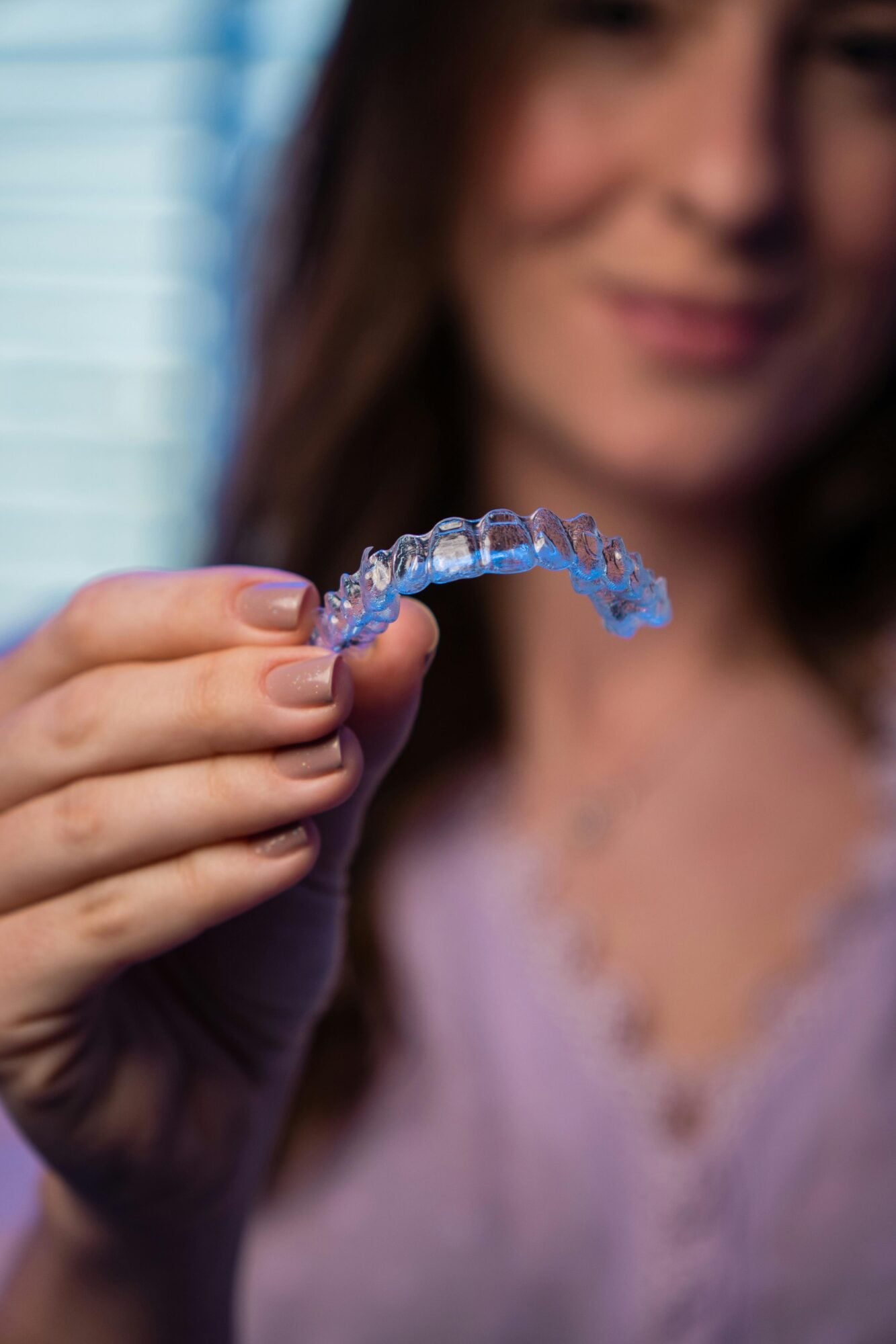 Dental Emergency and Dentist in Luxembourg: Arnould Tanson Office 3 Aligneurs transparents corriger son sourire avec discretion Urgence dentaire et dentiste au Luxembourg Cabinet Arnould Tanson Modalova