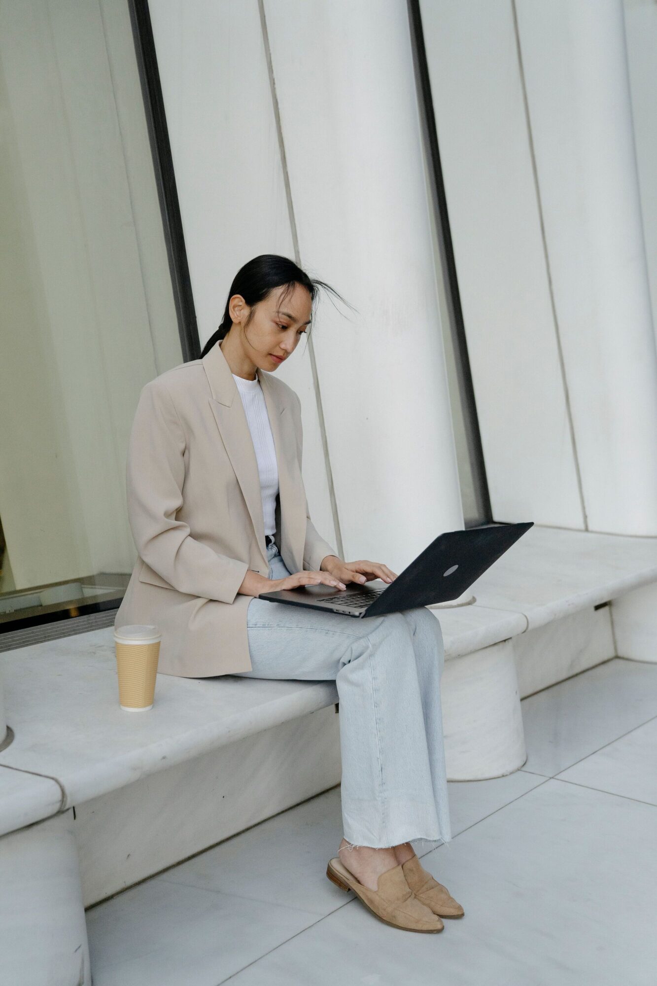 Online shopping: the safety habits insiders know 3 Keep checkout clean and controlled Online shopping the safety habits insiders know Modalova