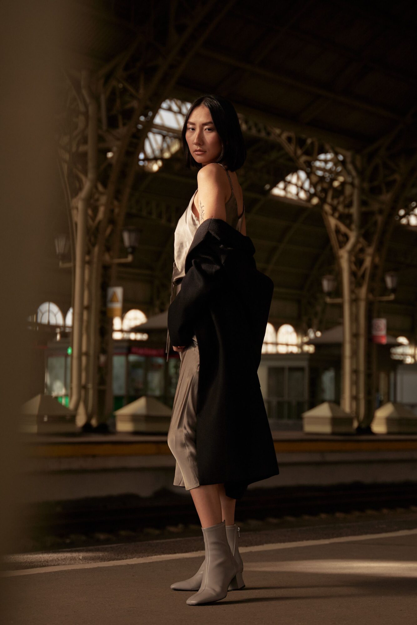 Autumn 2026: The Second Skin Ankle Boot Sets the Pace 1 La bottine seconde peau nouvelle ligne de force Automne 2026 la bottine seconde peau impose le rythme Modalova 1