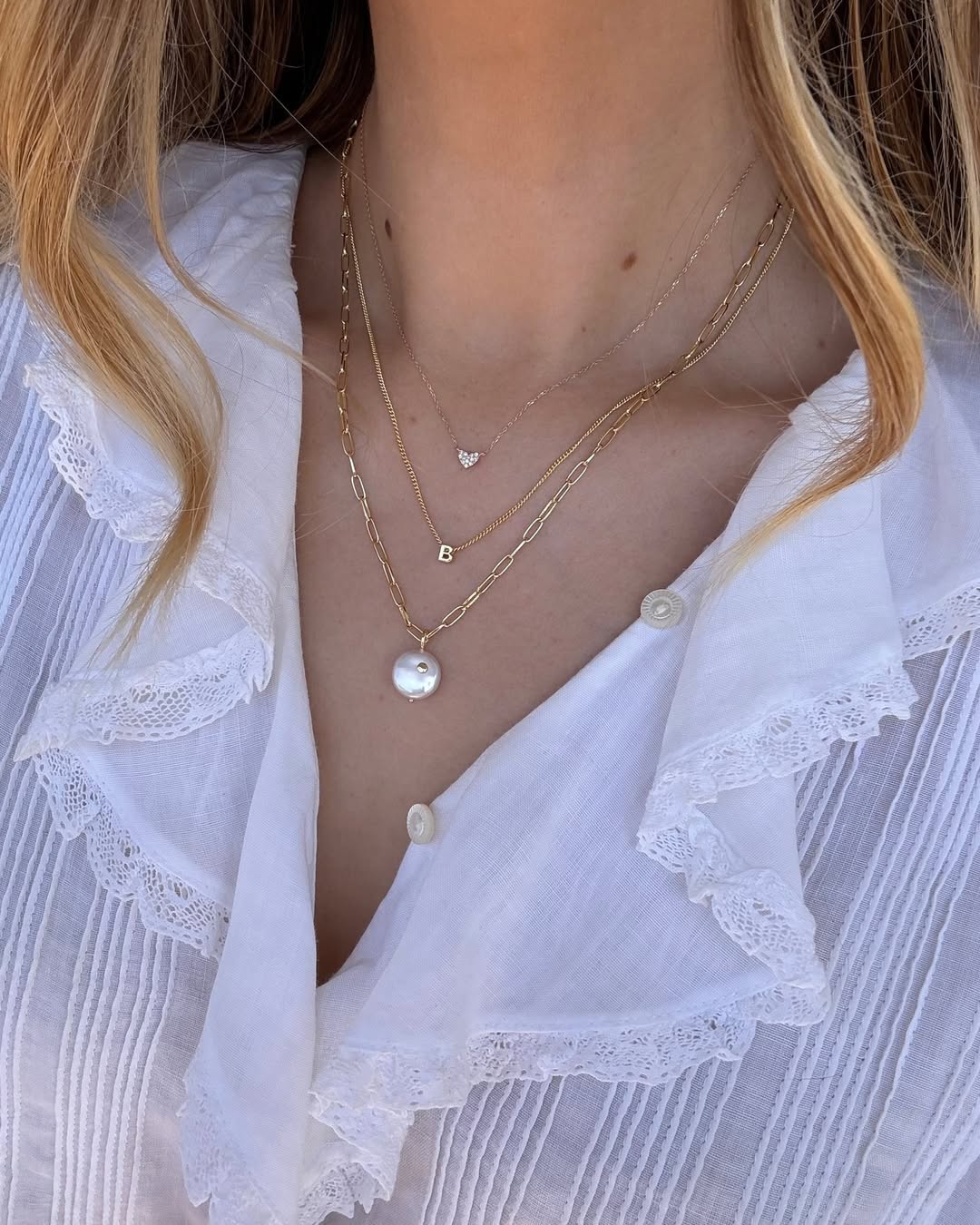 Why jewelry is becoming more personal 2 Luxury is no longer displayed it is understood Why jewelry is becoming more personal Modalova