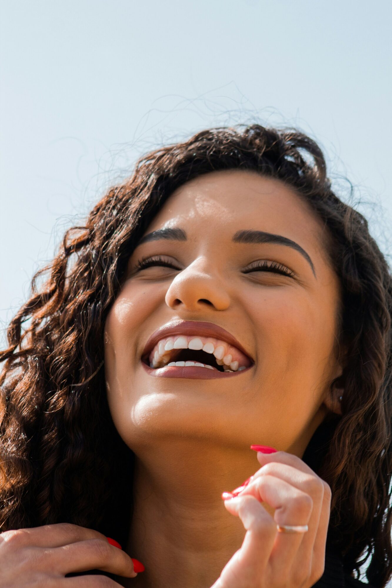 Dental Emergency and Dentist in Luxembourg: Arnould Tanson Office 2 Pourquoi lalignement des dents change lharmonie du visage Urgence dentaire et dentiste au Luxembourg Cabinet Arnould Tanson Modalova