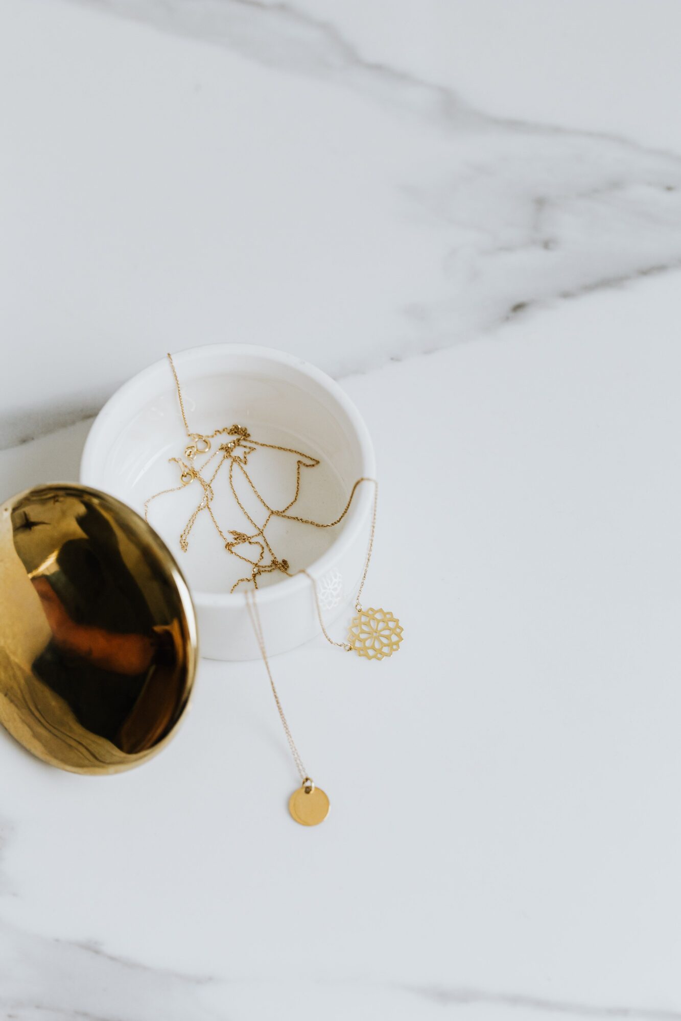 Why jewelry is becoming more personal 4 The art of building a personal jewelry wardrobe Why jewelry is becoming more personal Modalova