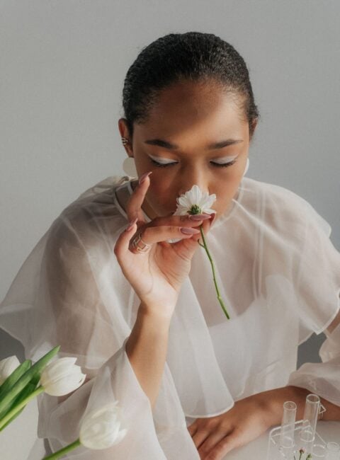 Why signature scents are the new fashion statement Modalova scaled