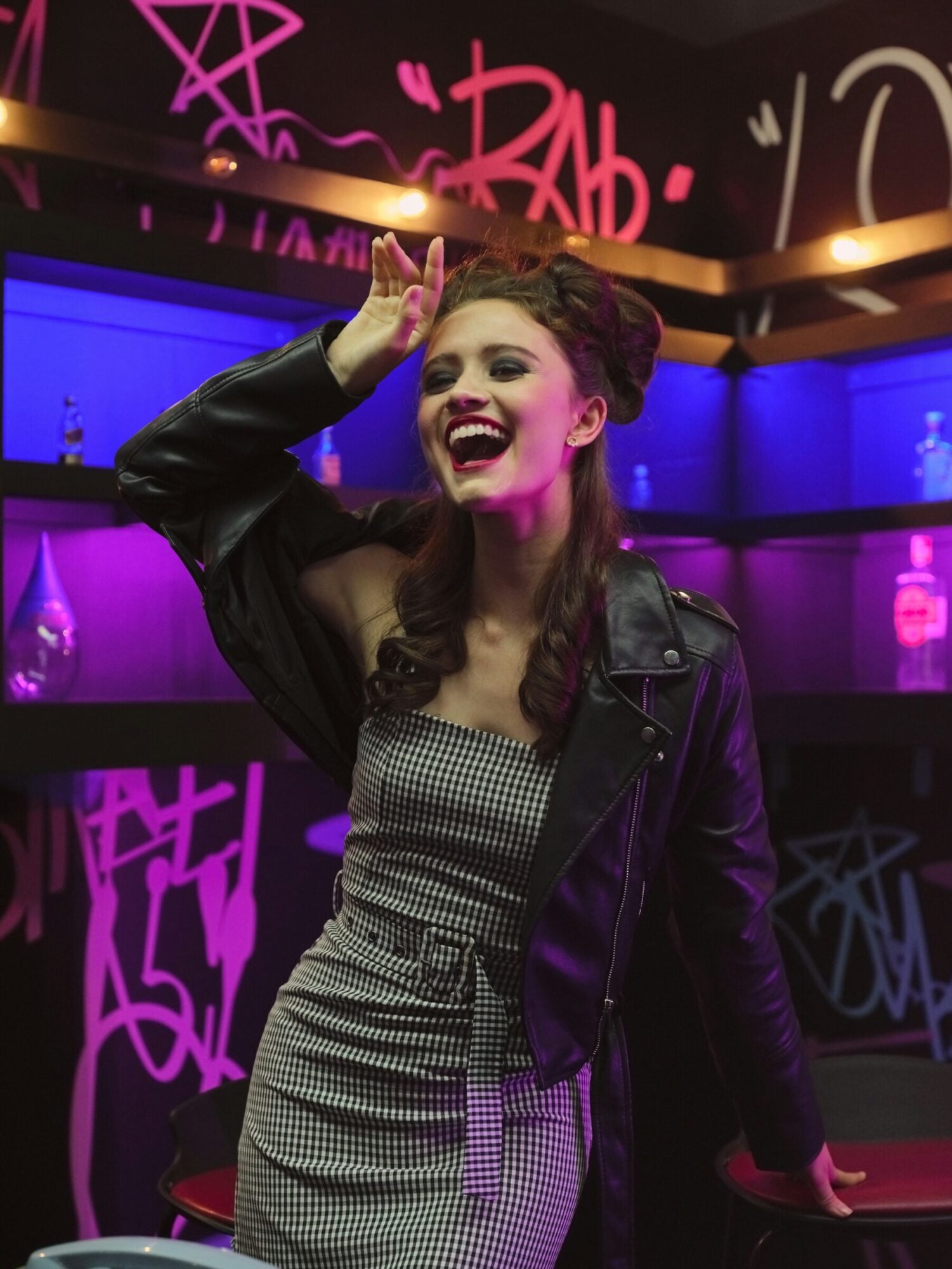 The Pin-Up Allure: Between Retro Glamour and Modernity 7 Composer une allure retro selon sa personnalite Lallure pin up entre glamour retro et modernite Modalova 2