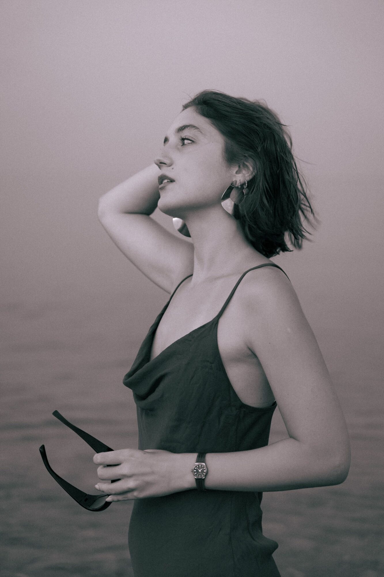 The mini watch, 2026’s quietest style statement 5 How to wear a mini watch with a dressy outfit The mini watch 2026s quietest style statement Modalova